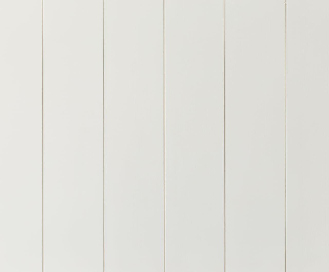 Springpanel putsad målad vit S0502-y 8% 15x120x3600